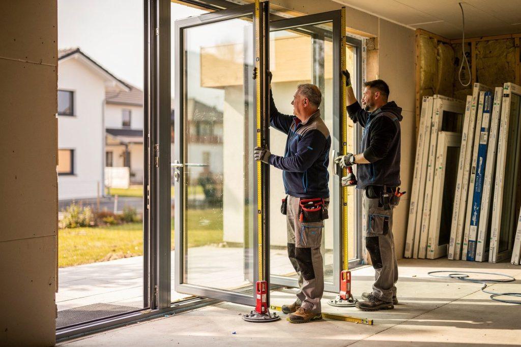 Unser erfahrenes Team aus Fachmonteuren und Planungsexperten – Kindle Fenster